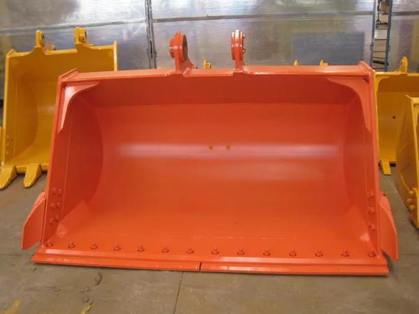 Q355B NM400/450/500 Hardox450/500/550 Capacity 0.1-4 Cbm Excavator Ditching Bucket Black