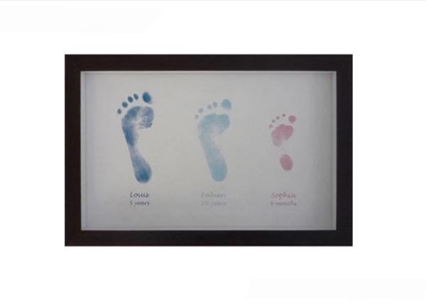 Customized Shape Baby 1st Year Hand And Footprint Picture Frame Non Toxic Ink Pad