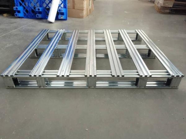 Ignifugez l'euro 6063 palettes en aluminium le gigaoctet, JIS, AAMA 1200x2000 standard de T4 T5