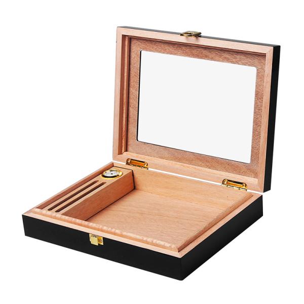 Wooden Luxury Cigar Box Handcrafted With Piano Lacquer Finish