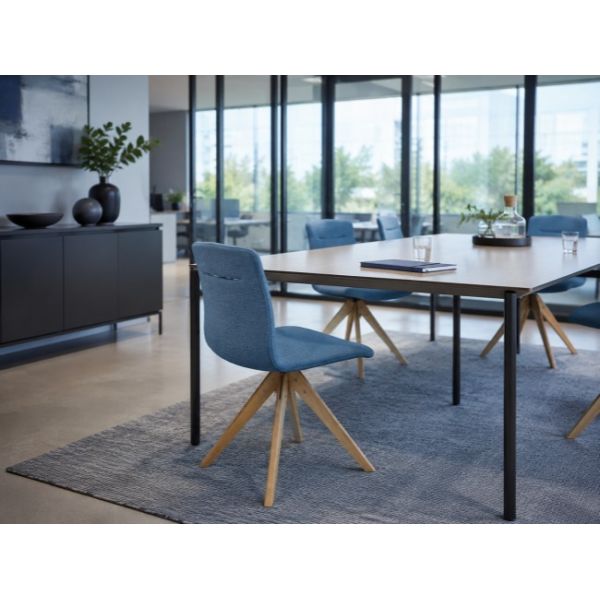 Rotating Padded Meeting Room Chairs Solid Beech Wood Base For Dining And Cafe