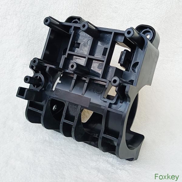 Сложные пластиковые инжекционные формованные детали PE / PP Белый Черный