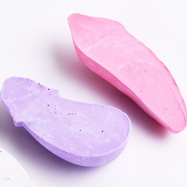 Hot selling shaped chalk with 3pcs colored cute shape chalk for kids