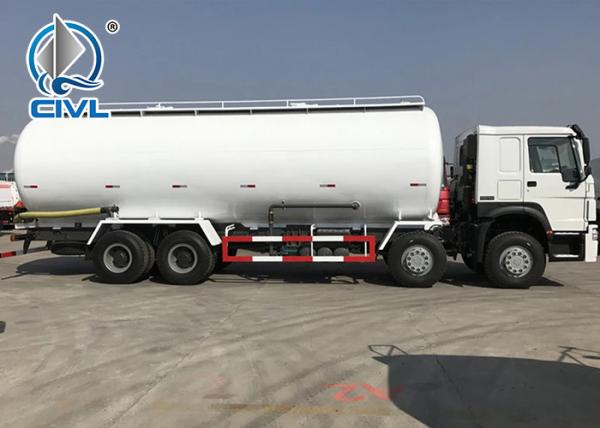 Heavy Duty 12 Wheel Bulk Powder Construction Water Trucks 35.0 Cubic Meters Bulk Cement Truck