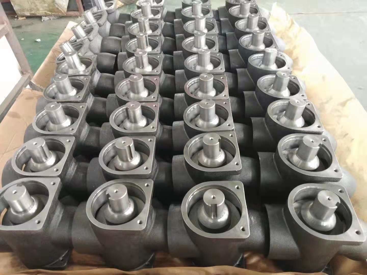части CNC 0.05mm подвергая механической обработке космические