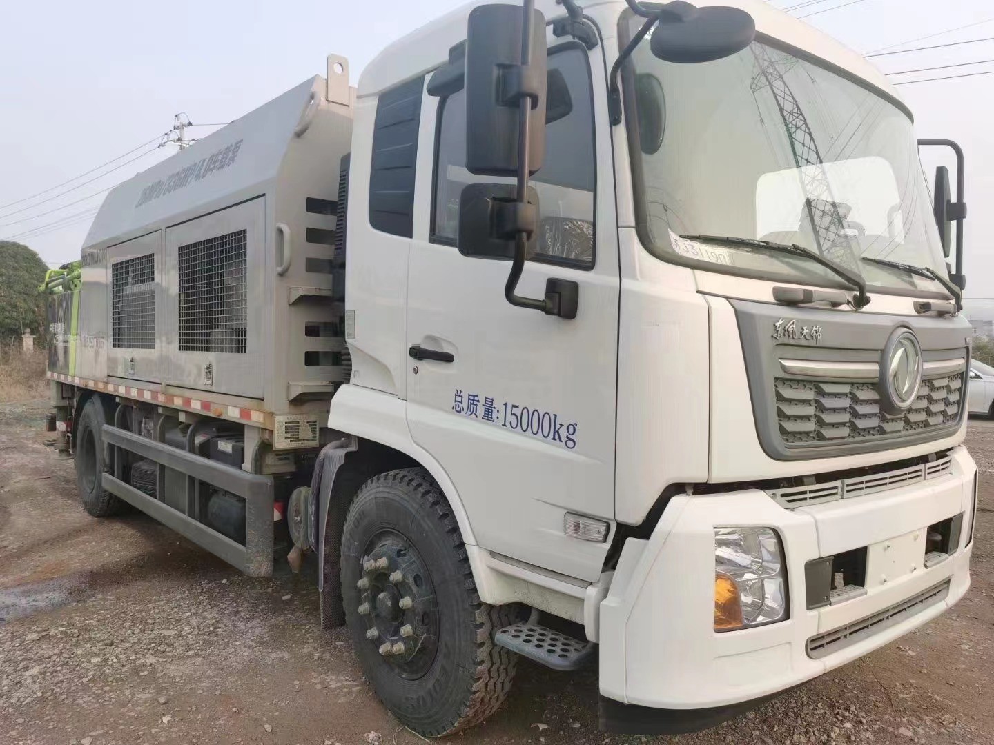 Zoomlion 10022/10026 Модели 2021/2022 Национальный IIII Выброс Подержанный автомобиль Монтированный насос