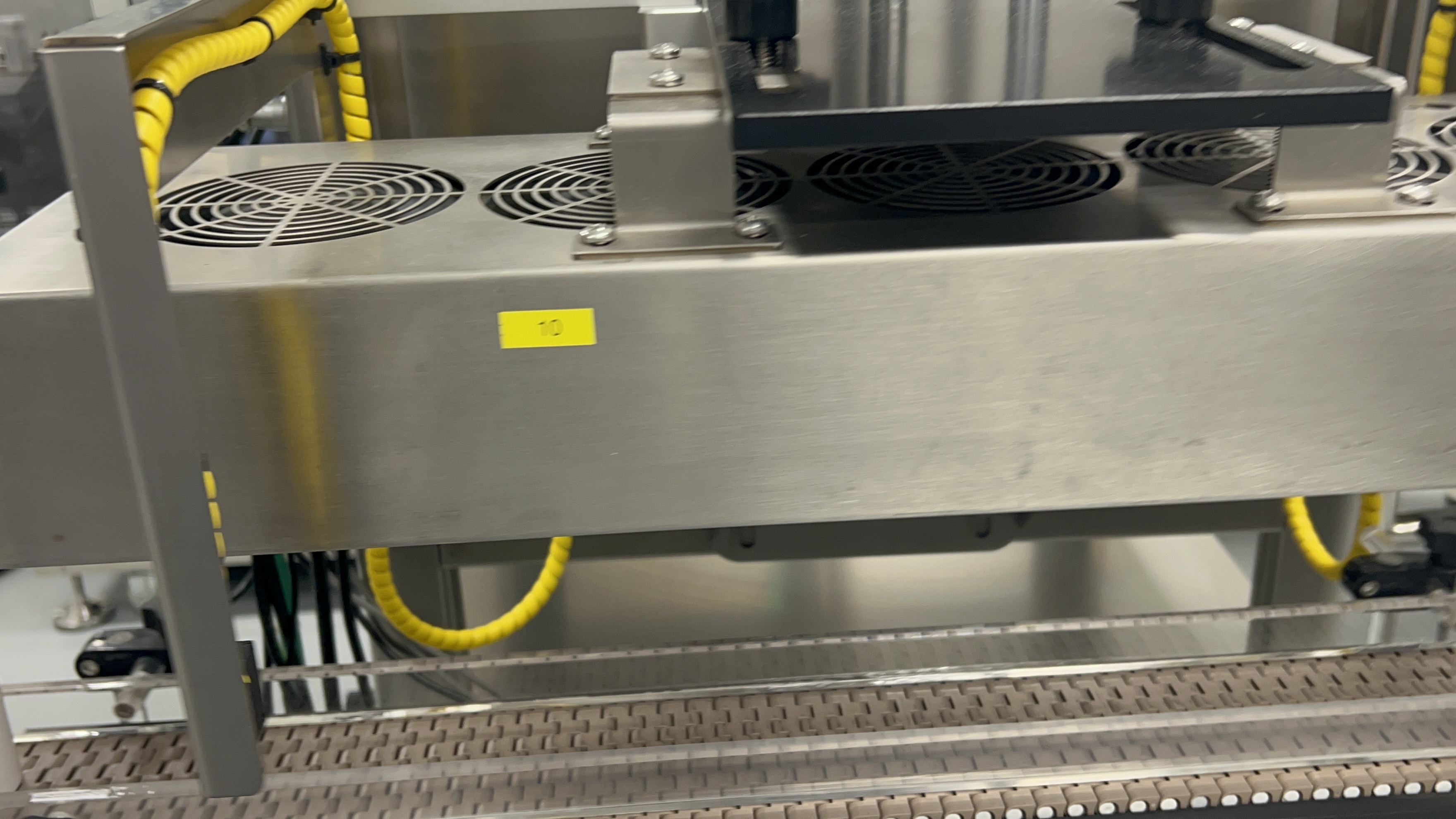 BPF-200 Aluminum Foil Sealing Machine with 250 BPM Capacity, 304 Stainless Steel Construction, and Dual Cooling System