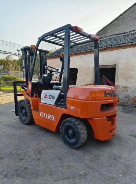 2.5 Ton Second Hand Forklift Diesel Engine Powered Long Working Hours