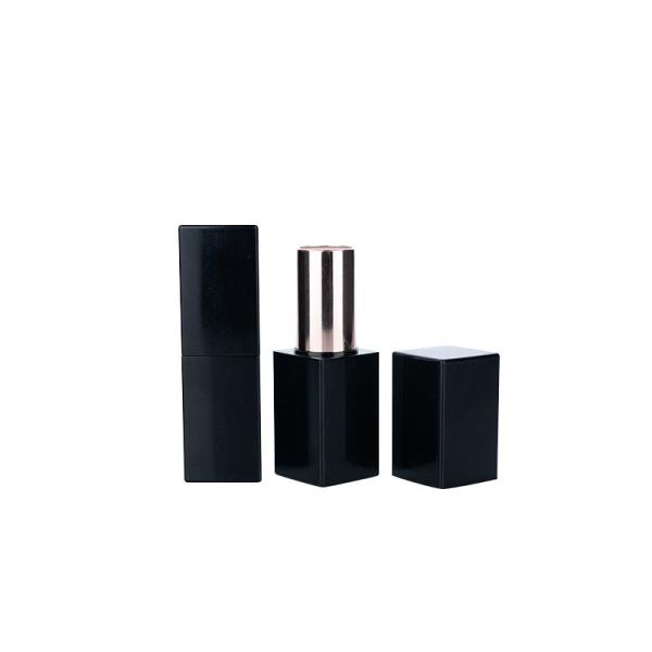 Cosmétiques Tubes de baume à lèvres carrés noirs Tubes de rouge à lèvres en plastique portable pour les soins des lèvres