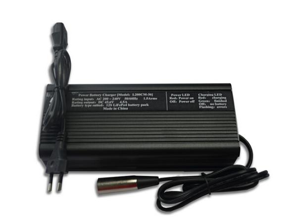 Battery Charger for 12s LiFePO4 Battery Pack 43.6V 4.5A