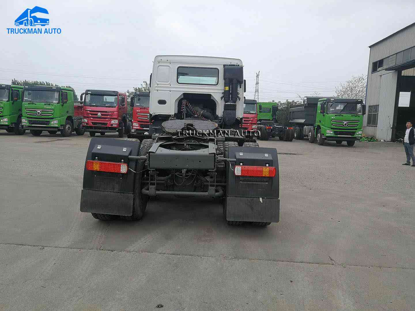Год Sinotruck 2016 Howo 10 колес использовали тележки трактора