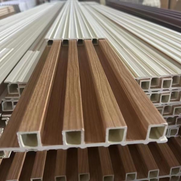 Laminated Indoor WPC Wall Panel Wooden Grain Designs PVC Wpc Wall Panels for for Interior Decoration