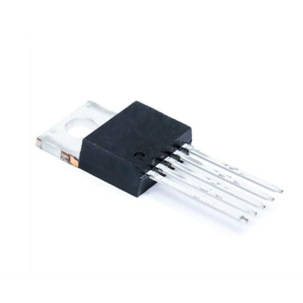 LM2576HVT-5.0 TO-220-5 Les composants électroniques de la puce de régulateur de commutation sont équipés d'une puce de régulateur de tension.