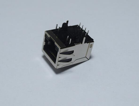 Vertical Entry Female RJ45 Lan Jack , Right Angle Rj45 Connector With Integrated Magnetics