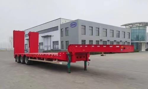 8.12.16 Tires Heavy Machinery Low Flat Trailer with 1 Year After-sales Service