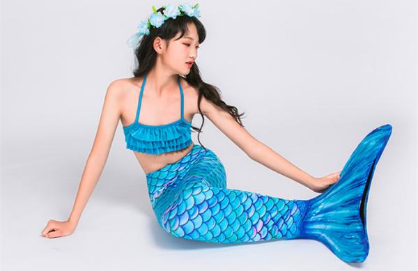 Bright Fabric Little Kid Mermaid Tails Mermaid Tails With Protectors / Monofin
