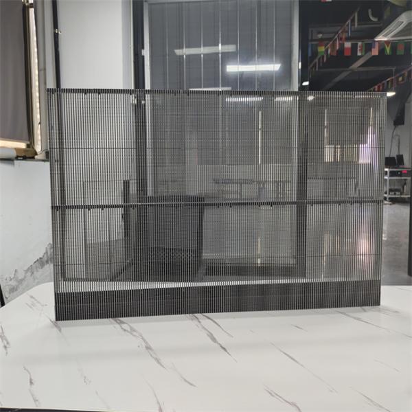 P2.6 RGB LED Grille Display High Transparency 6000CD Indoor Advertising LED Display Screen