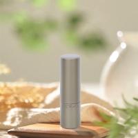 3.5g AL+PP Bouteille glacée cylindrique grise avec bouchon gris pour tube de rouge à lèvres vide