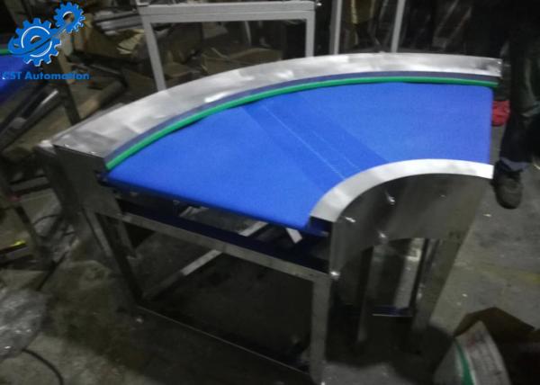 90 Degree Angled Roller Conveyor Blue Belt Large Transmission Capacity