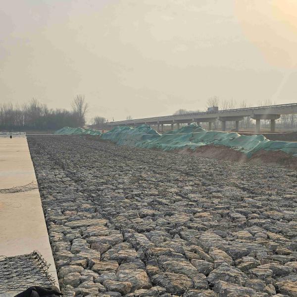 Erosion Control Crimped Square Gabion Box Retaining Wall With Bending/PVC Coated Galvanized Gabion