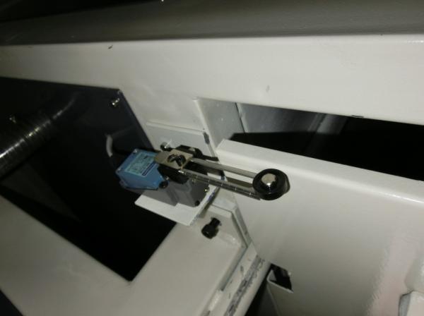 Cabinet door skin PVC foil laminating vacuum heating vacuum membrane press machine