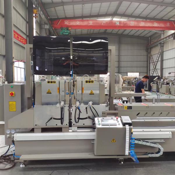 窓を作る機械 CNC 切断機械 二重ヘッド ミトラ サーブ 製 アルミ プロフィール CE 証明書