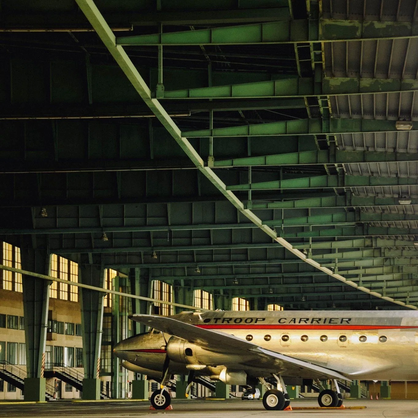 Durable Steel Structure Aircraft Hangar with Clear Span Space Solution