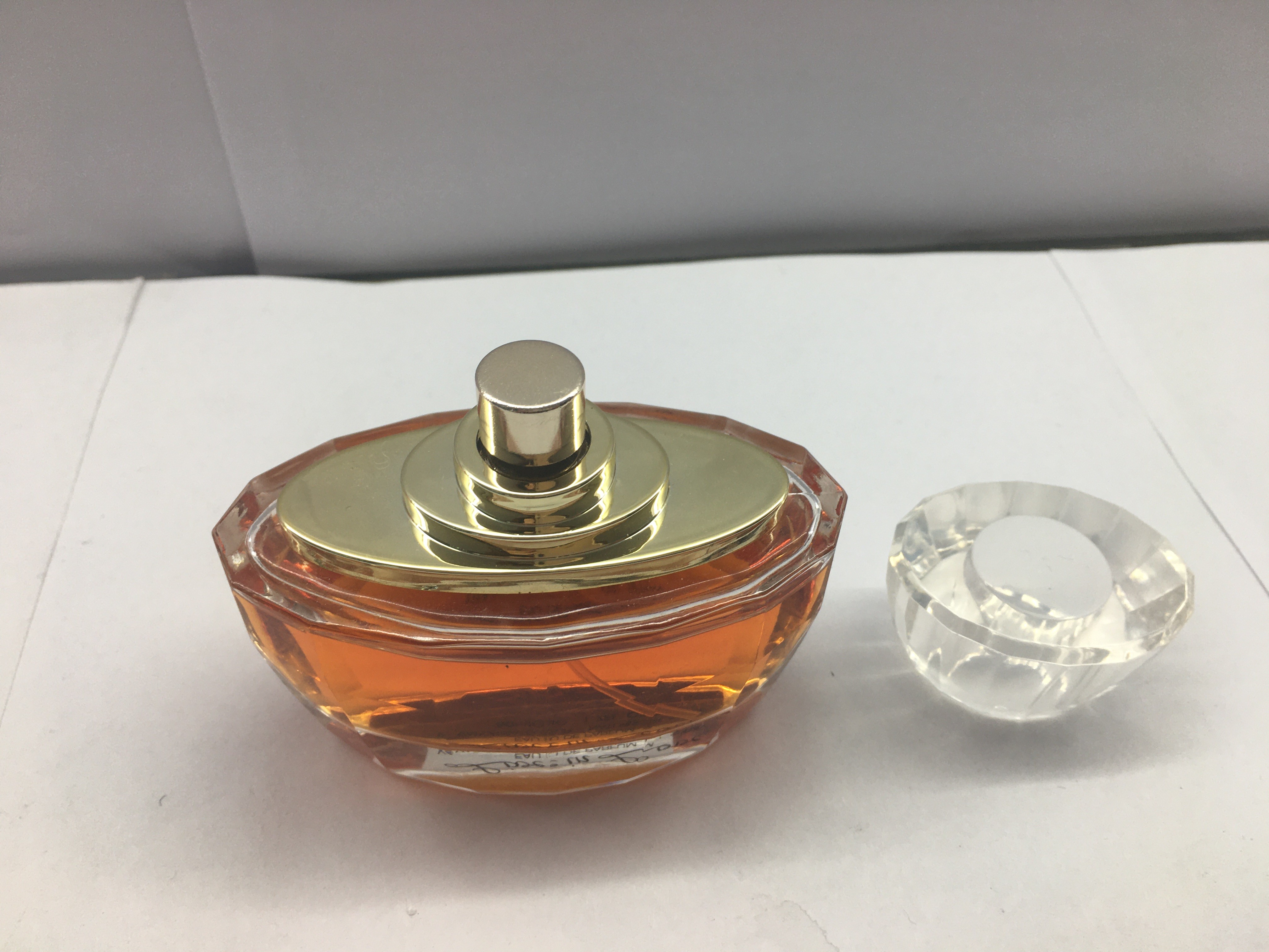 Флаконы духов Refillable вычуры 50ml стеклянные с плечом золота