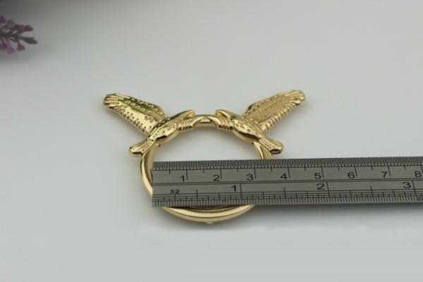 Fashion gold color 32 & 47 mm round shape double bird patter decorative metal adjustable slide buckles for straps