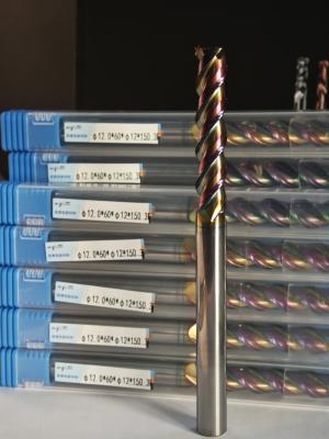 MAE PLUS CNC Endmill Dureté HRC55-60 Super longue longueur de carbure de broyeur pour l'usinage des métaux non ferreux Φ12x60x12Dx150mm