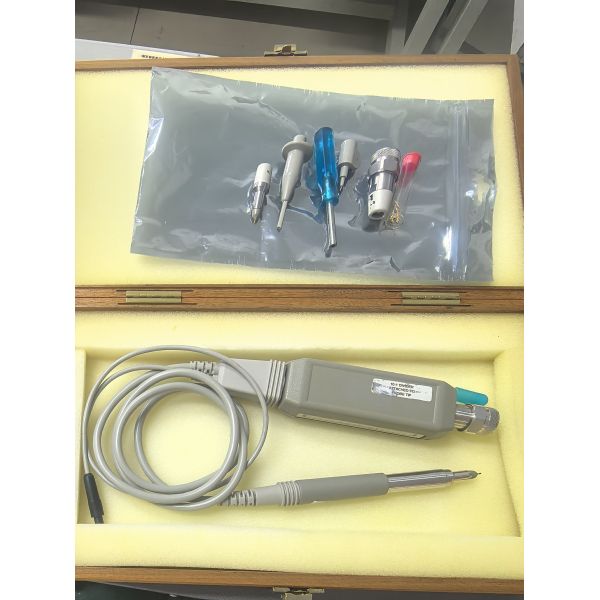 Keysight Agilent 85024A High-Frequency Probe 300 kHz to 3 GHz with Low Input Capacitance and Unity Gain for Accurate Circuit Testing