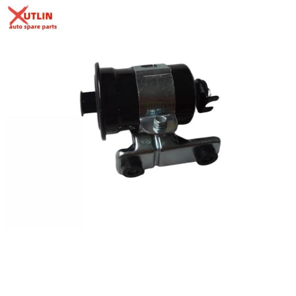 Diesel Fuel Auto Parts Filter For Mitsubishi MB658689 Iron Material