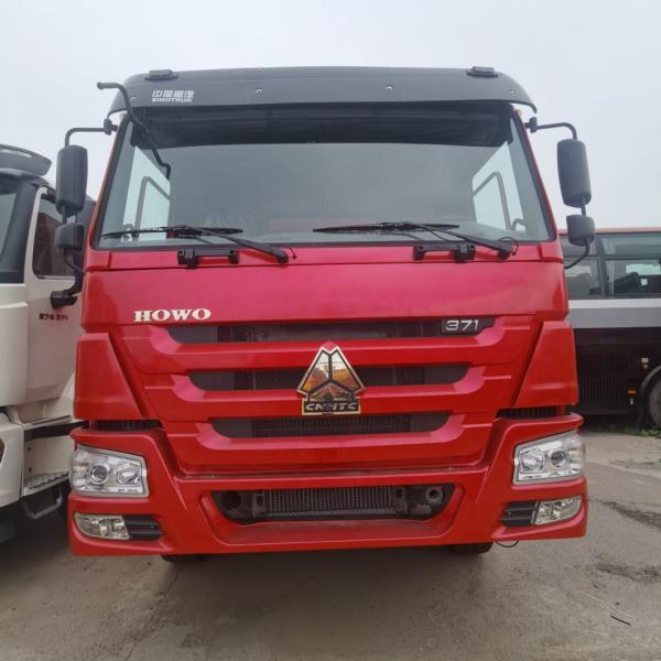 Tyres and Sinotruck Chassis 40t Loading Capacity Mining Equipment Truck for Heavy Duty