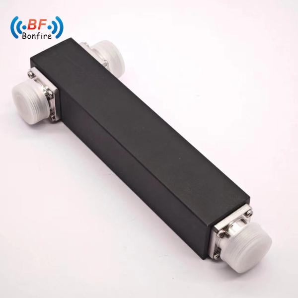 Low Insertion Loss Low Vswr 5000-6000MHz 50W 2 Way Power Splitter N Female IP60 for Ibs/Das