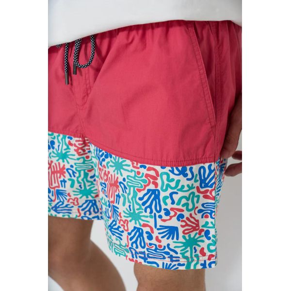 Men's Colorblock Beach Shorts with Lightweight Fabric and Adjustable Waistband
