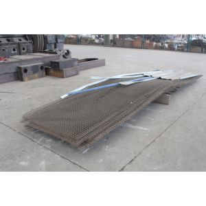 Energy Saving Mining Screening Equipment with Easy to Disassemble and Clean Design for Horizontal or Inclined Installation