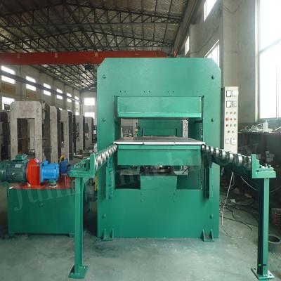 Équipement de vulcanisation de caoutchouc de type cadre XQL-3000x3000 pour grandes pièces en caoutchouc