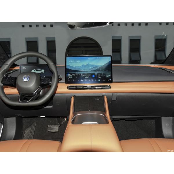 160KW Potencia total del motor 2024 Hycan A06 PLUS Versión de lujo eléctrico puro con 520KM de largo alcance y tipo de combustible híbrido