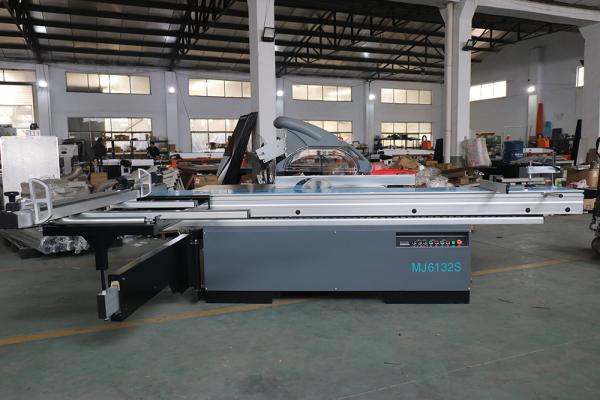 MJ6132 Accuracy Wood Cutting Vertical Sliding Table Panel Saw Machine for Woodworking