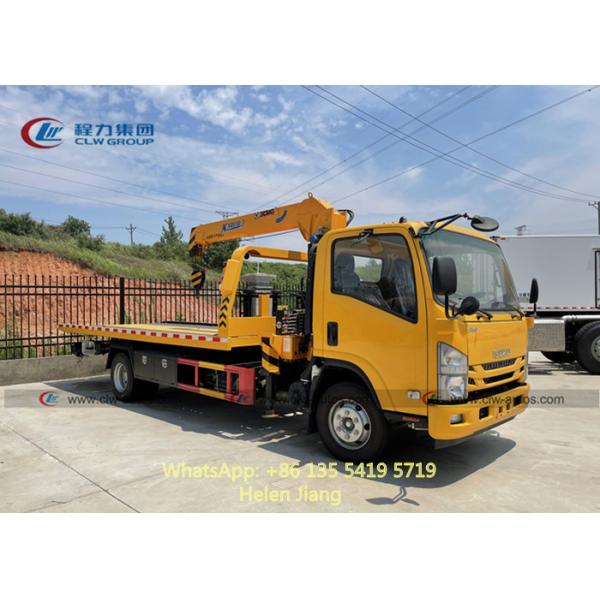 LHD ISUZU 4x2 5T Flatbed Towing Truck With XCMG Crane