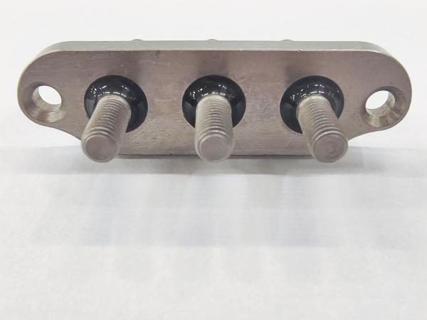 Temperature 45 Steel 30A Hermetic Single Seal Terminals , Pump Mechanical Seal Rated 600V