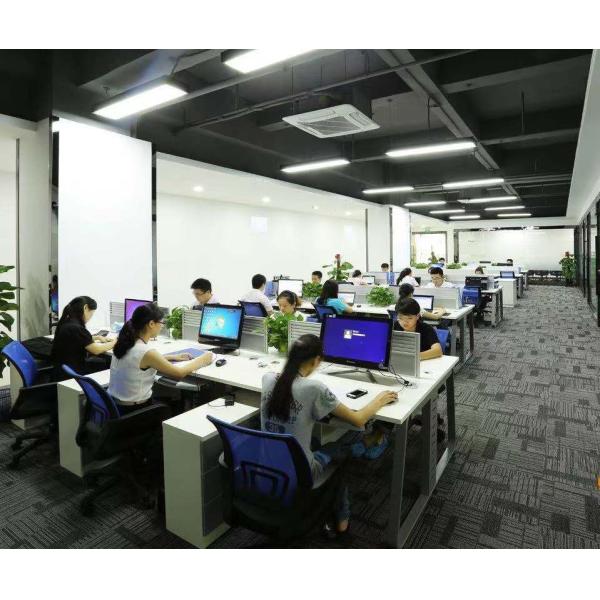 GSM900mhz DCS1800mhz 2100mhz Network Booster 5W Output 90dB Gain