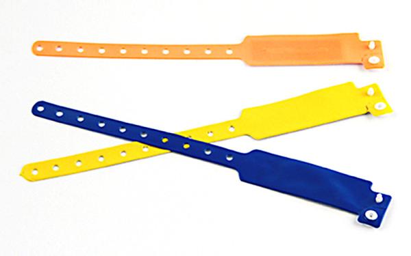 Eco Friendly Promotional Bracelets And Wristbands Customized Size For Giveaways