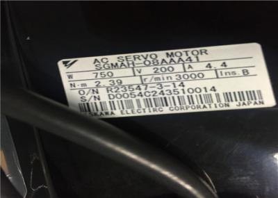 真新しいYaskawa AC産業SGMAH-08AAA41 750W 200V 3000RPM