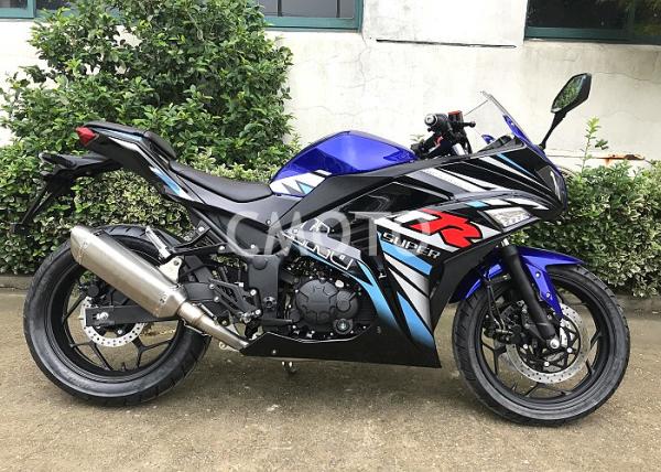 Racing Street Sport Motorcycles ,CBB Engine Most Popular Street Bikes LED Light