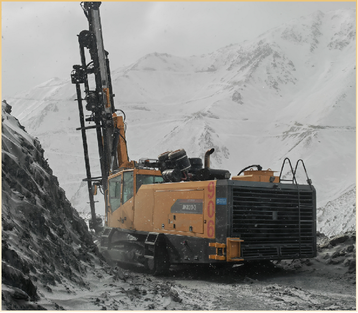 JK820 Hydraulic Crawler Down The Hole Drilling Rig Machine for Quarry Mining Operations
