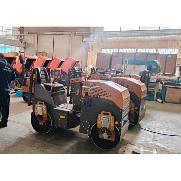 4 Ton Road Construction Hydraulic Roller ST4000 Drum Width 1200mm in Ghana