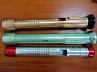 La commande numérique par ordinateur en aluminium de lampe-torche de GV a tourné l'anodisation colorée de pièces
