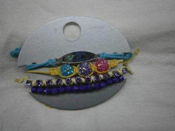 kid's colourful bracelet pack