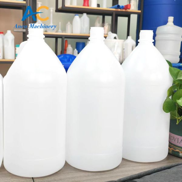 Plastic milk bottle Extrusion Blow Molding Machine HDPE PE PE Rotary Blow Molding Machine